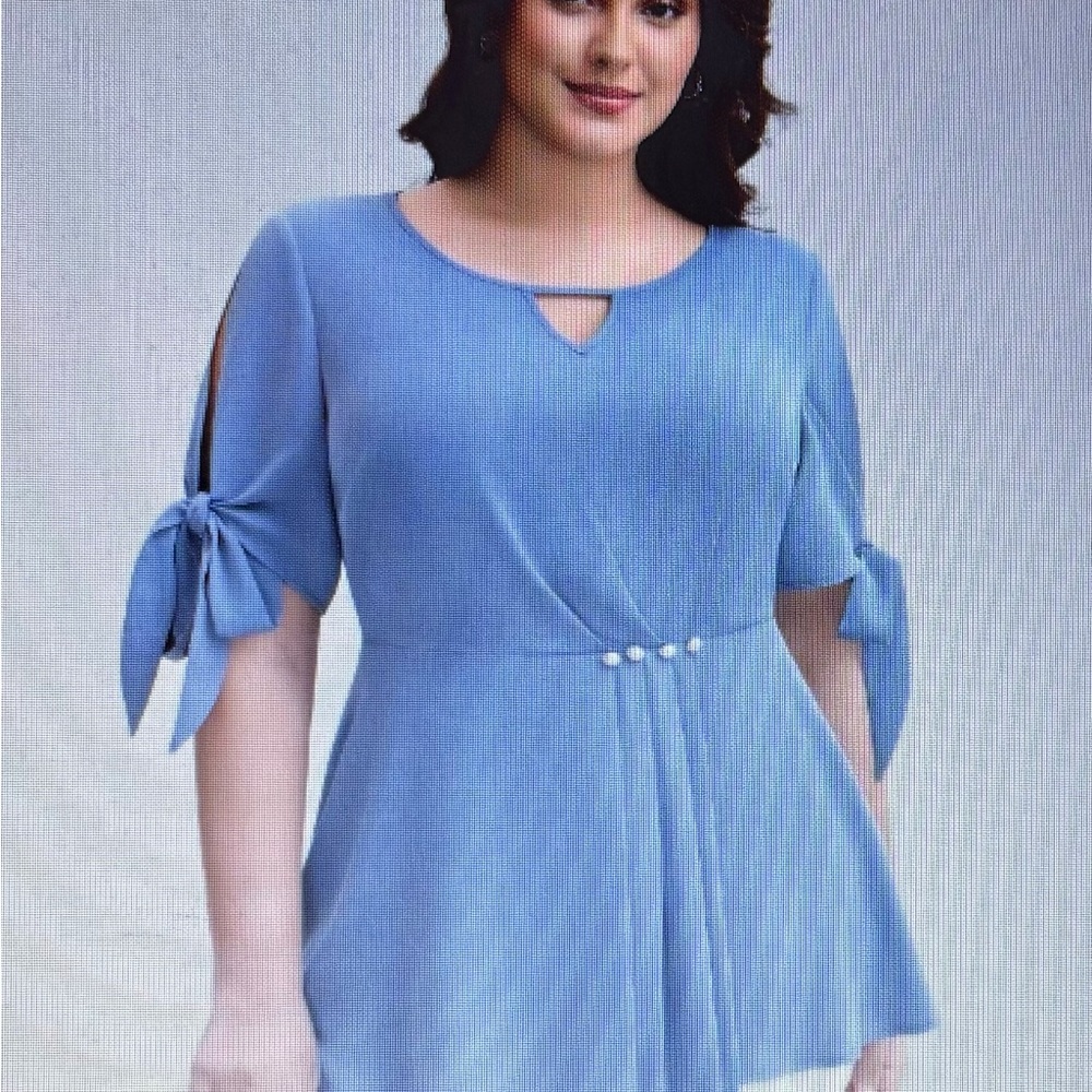 Knotted Sleeve Pearl Detail Keyhole Blouse - Blue NWT-  size 26 / 4X - Bloomchic